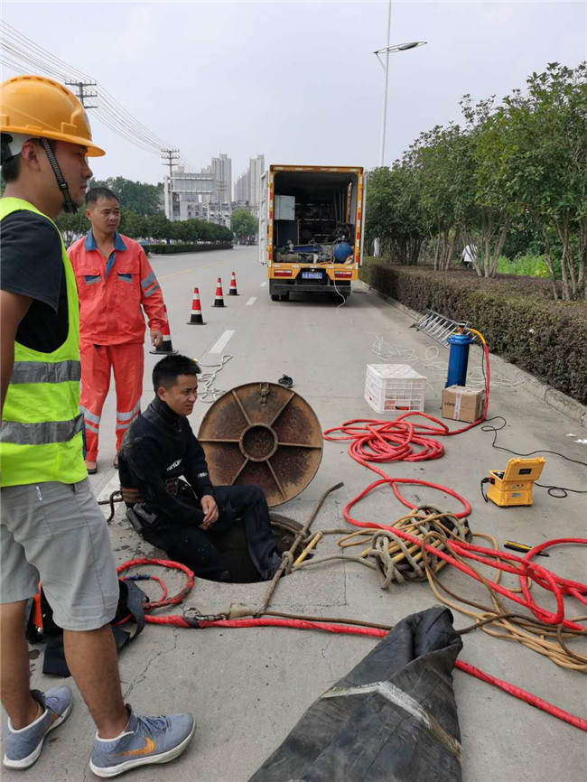 东城街道翻衬法管道修复技术主要工序