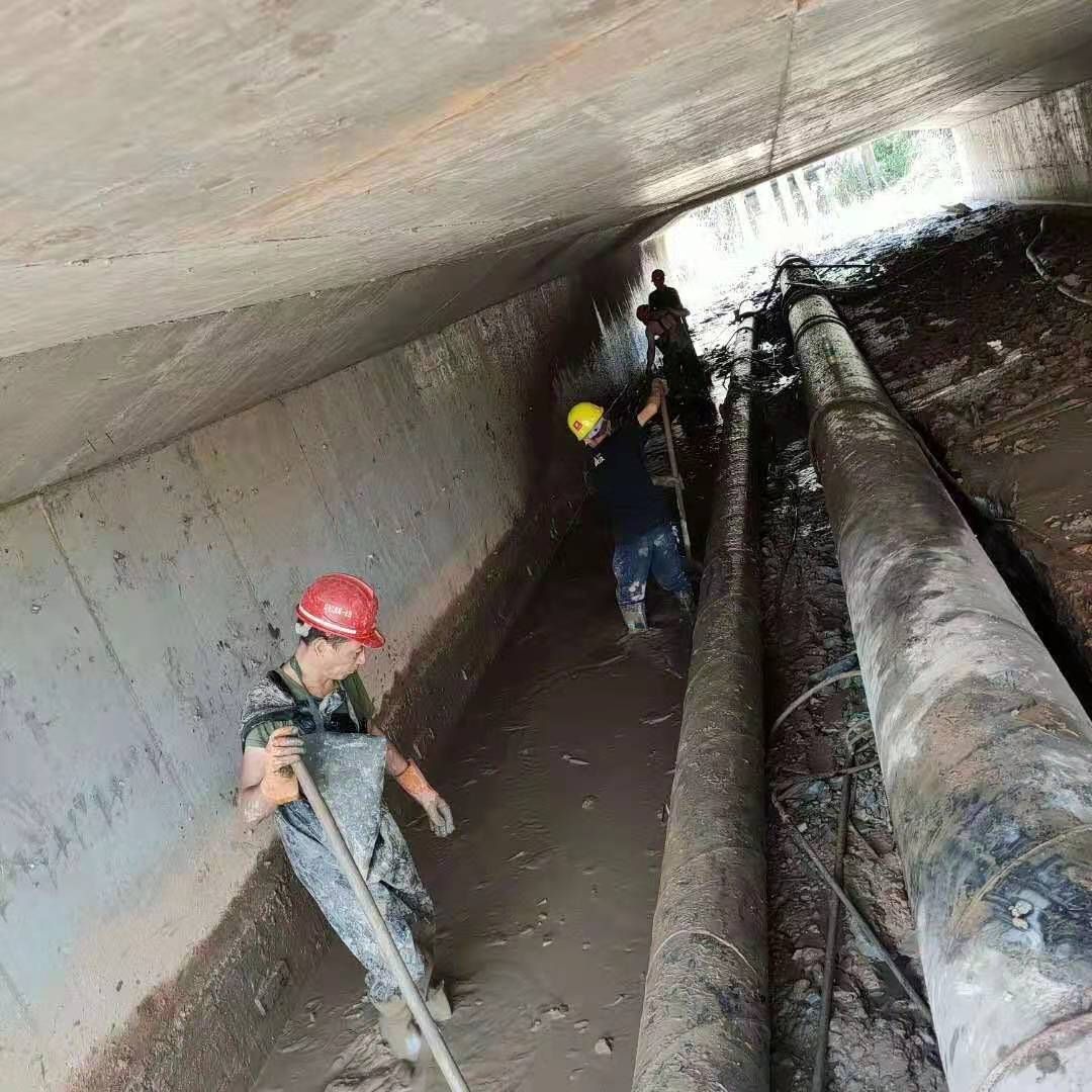 东城街道工业管道清淤